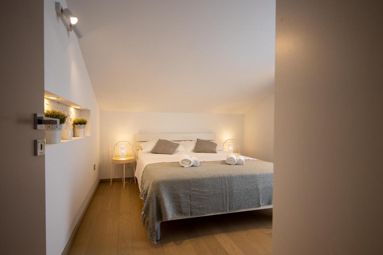 Lumaja Luxury Apartman Biograd Na Moru Esterno foto