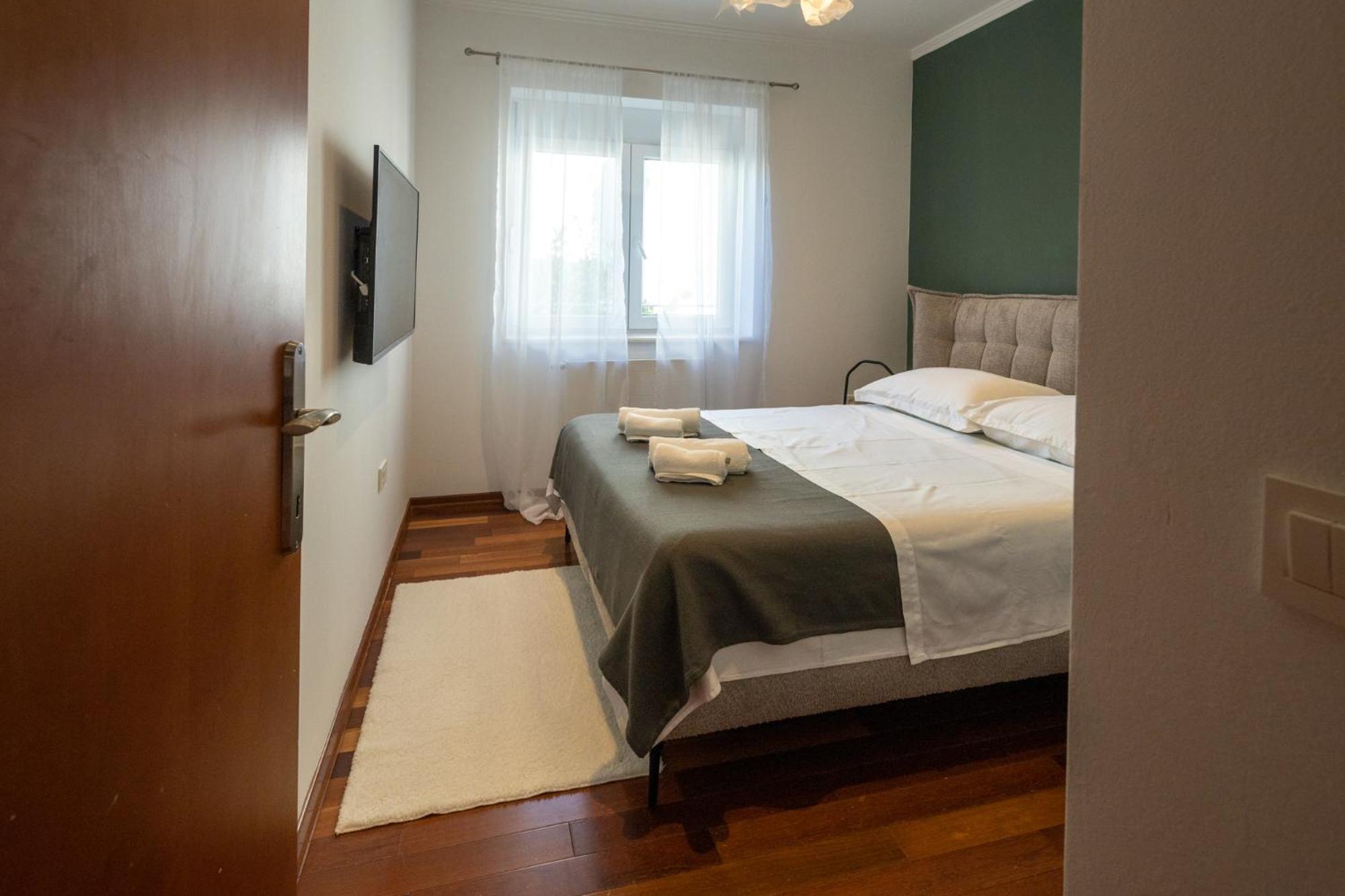 Lumaja Luxury Apartman Biograd Na Moru Esterno foto